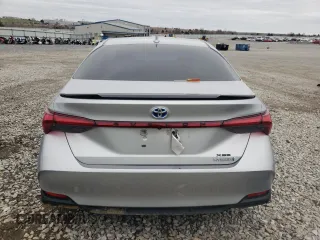 2021 Toyota Avalon Hybrid XSE z VIN 4T1EA1ABXMU007816, wystawiony jako Copart lot #51038535 z przebiegiem 73 642 mil mil oraz Szkoda całkowita • Salvage title. Historia ofert i sprzedaży dostępna na DreamBid. Obrazek 6.