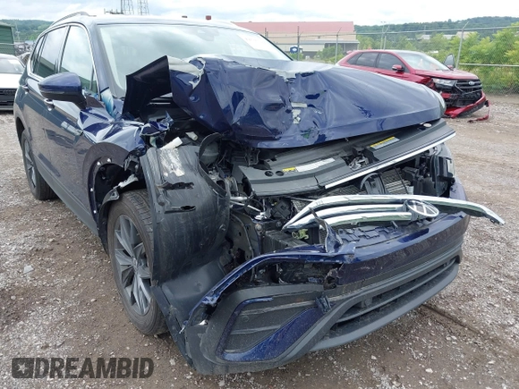2022 Volkswagen Tiguan SE z VIN 3VV2B7AX2NM174360, wystawiony jako IAAI lot #42535724 z przebiegiem 34 723 mil mil oraz . Historia ofert i sprzedaży dostępna na DreamBid. Obrazek 6.