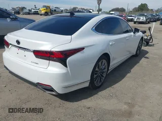 2022 Lexus LS with VIN JTHD51FF2N5016326, listed as a IAAI auction lot 41570024 with 20,403 mi miles. Bid and sale history available at carsss.com. Image 4.