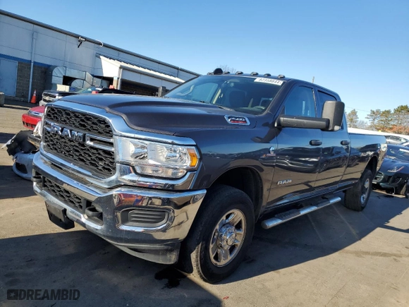 2019 Ram 2500 Tradesman with VIN 3C6UR5HL1KG680905, listed as a Copart auction lot 82358844 with 141,365 mi miles and Salvage Title. Bid and sale history available at carsss.com. Image 1.