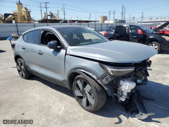 2023 Volvo C40 Recharge Pure Electric Ultimate with VIN YV4ED3GM9P2027892, listed as a Copart auction lot 60420974 with 19,650 mi miles and Salvage Title. Bid and sale history available at carsss.com. Image 4.