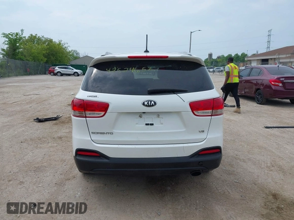 2017 Kia Sorento LX with VIN 5XYPGDA57HG216333, listed as a IAAI auction lot 42524652 with 214,700 mi miles and . Bid and sale history available at DreamBid. Image 16.