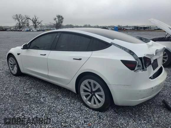 2021 Tesla Model 3 Standard Range Plus z VIN 5YJ3E1EA8MF978095, wystawiony jako Copart lot #45689495 z przebiegiem 44 375 mil mil oraz Szkody całkowita. Historia ofert i sprzedaży dostępna na DreamBid. Obrazek 2.