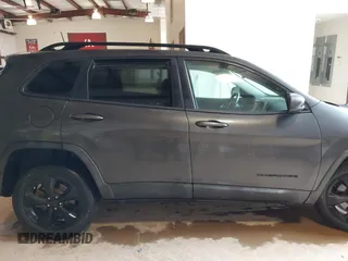 2016 Jeep Cherokee Latitude с VIN 1C4PJMCB8GW115386, выставлен на аукционе IAAI как лот 42351776 с пробегом 99 136 миль миль и . История ставок и продаж доступна на DreamBid. Изображение 13.