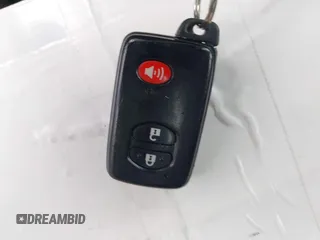 2010 Toyota Prius II z VIN JTDKN3DUXA5202387, wystawiony jako IAAI lot #42381330 z przebiegiem 167 624 mil mil oraz . Historia ofert i sprzedaży dostępna na DreamBid. Obrazek 11.