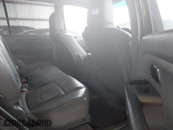 2005 Honda Pilot EX-L с VIN 5FNYF18585B055263, выставлен на аукционе IAAI как лот 42234192 с пробегом 259 274 миль миль и . История ставок и продаж доступна на DreamBid. Изображение 8.