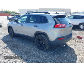 2016 Jeep Cherokee Sport with VIN 1C4PJLAB0GW369428, listed as a IAAI auction lot 42264097 with 130,952 mi miles and . Bid and sale history available at DreamBid. Image 3.