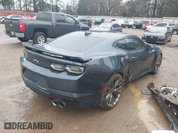 2023 Chevrolet Camaro ZL1 with VIN 1G1FK1R66P0130157, listed as a IAAI auction lot 41531579 with 34,583 mi miles and . Bid and sale history available at DreamBid. Image 4.