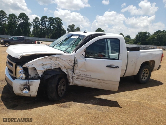 2008 Chevrolet Silverado 1500 LT w/1LT with VIN 1GCEC19C58Z331356, listed as a Copart auction lot 63810454 with 268,288 mi miles and Salvage Title. Bid and sale history available at carsss.com. Image 1.