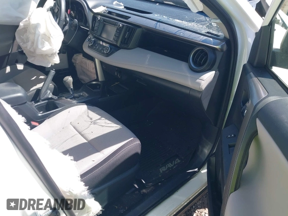 2018 Toyota RAV4 XLE с VIN JTMWFREV9JJ742409, выставлен на аукционе IAAI как лот 42307225 с пробегом 60 738 миль миль и . История ставок и продаж доступна на DreamBid. Изображение 5.