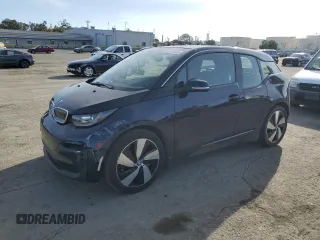 2018 BMW i3 with VIN WBY7Z4C56JVD96850, listed as a Copart auction lot 49518145 with 43,270 mi miles and Salvage title. Bid and sale history available at DreamBid. Image 1.