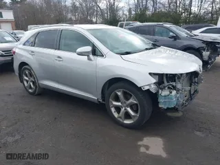 2013 Toyota Venza LE with VIN 4T3BK3BB6DU090971, listed as a IAAI auction lot 41633867 with 134,221 mi miles. Bid and sale history available at carsss.com. Image 1.