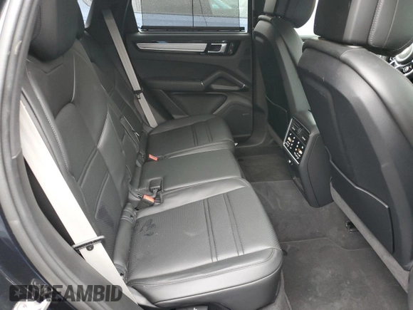 2022 Porsche Cayenne E-Hybrid with VIN WP1AE2AY8NDA26964, listed as a Copart auction lot 86710254 with 13,985 mi miles and Salvage title. Bid and sale history available at DreamBid. Image 11.