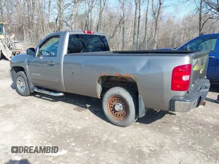 2012 Chevrolet Silverado 1500 LT with VIN 1GCNCSEA5CZ269525, listed as a IAAI auction lot 41998739 with 172,992 mi miles. Bid and sale history available at carsss.com. Image 3.