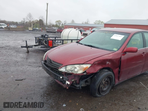 2004 Toyota Camry LE with VIN 4T1BE32K04U314445, listed as a IAAI auction lot 42017413 with 137,702 mi miles. Bid and sale history available at carsss.com. Image 6.