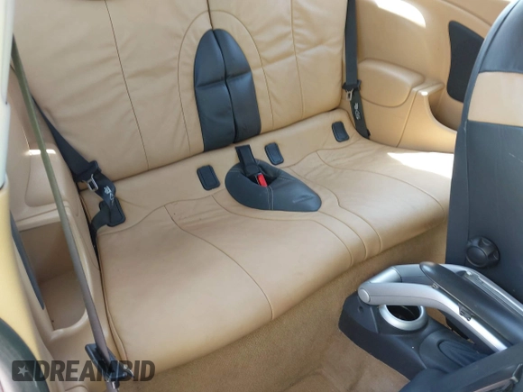 2006 MINI Hardtop S with VIN WMWRE33526TG99561, listed as a IAAI auction lot 42230639 with 202,113 mi miles and . Bid and sale history available at DreamBid. Image 8.
