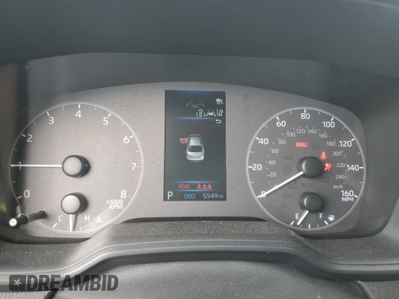 2025 Toyota Corolla LE z VIN 5YFB4MDE5SP277066, wystawiony jako Copart lot #57936575 z przebiegiem 5 449 mil mil oraz Szkoda całkowita • Salvage title. Historia ofert i sprzedaży dostępna na DreamBid. Obrazek 9.
