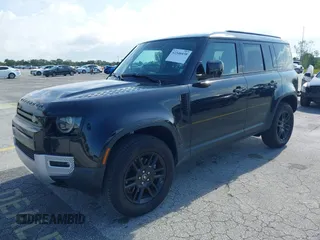 2025 Land Rover Defender S z VIN SALEJ7EX5S2391695, wystawiony jako IAAI lot #42346438 z przebiegiem 4926 mil mil oraz . Historia ofert i sprzedaży dostępna na DreamBid. Obrazek 2.