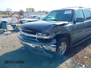 2000 Chevrolet Suburban LS with VIN 3GNFK16T1YG162181, listed as a IAAI auction lot 41843413 with 324,181 mi miles and . Bid and sale history available at DreamBid. Image 6.