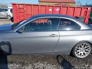 2008 BMW 3 Series 328i with VIN WBAWR33558P150985, listed as a IAAI auction lot 41644079 with Not Provided miles and . Bid and sale history available at carsss.com. Image 6.