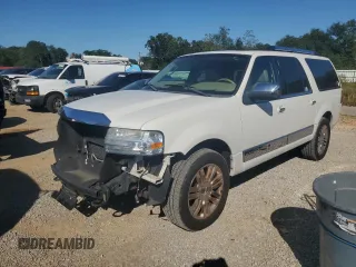 2008 Lincoln Navigator with VIN 5LMFL28548LJ15829, listed as a Copart auction lot 75387804 with 138,830 mi miles and Salvage title. Bid and sale history available at DreamBid. Image 1.