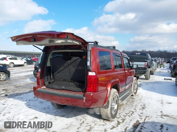 2009 Jeep Commander Sport с VIN 1J8HG48K49C509962, выставлен на аукционе IAAI как лот 41538849 с пробегом 183 910 миль миль и . История ставок и продаж доступна на DreamBid. Изображение 4.