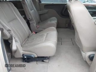 2013 Chrysler Town & Country Touring with VIN 2C4RC1BG3DR778321, listed as a IAAI auction lot 42192636 with 120,064 mi miles and . Bid and sale history available at DreamBid. Image 8.