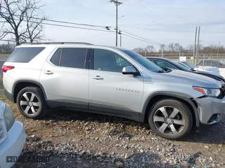 2019 Chevrolet Traverse LT Leather with VIN 1GNERHKW7KJ269791, listed as a IAAI auction lot 41599390 with 182,176 mi miles. Bid and sale history available at carsss.com. Image 13.