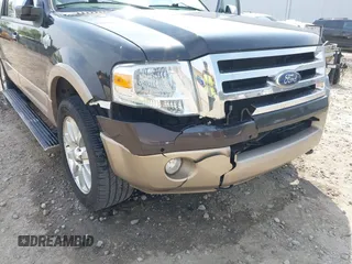 2013 Ford Expedition EL XLT with VIN 1FMJK1J51DEF56336, listed as a IAAI auction lot 42039692 with 182,073 mi miles. Bid and sale history available at carsss.com. Image 6.