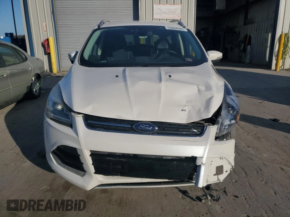 2015 Ford Escape Titanium with VIN 1FMCU9J98FUA48085, listed as a Copart auction lot 53668985 with 205,609 mi miles and Salvage Title. Bid and sale history available at carsss.com. Image 5.