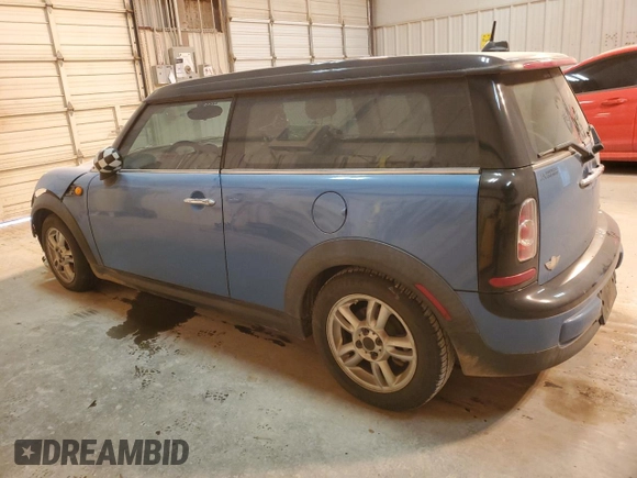 2013 MINI Clubman z VIN WMWZF3C57DT490405, wystawiony jako Copart lot #45543315 z przebiegiem 116 123 mil mil oraz Szkoda całkowita • Salvage title. Historia ofert i sprzedaży dostępna na DreamBid. Obrazek 2.