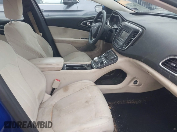 2015 Chrysler 200 Limited with VIN 1C3CCCAB5FN760835, listed as a IAAI auction lot 41566715 with 128,852 mi miles. Bid and sale history available at carsss.com. Image 5.