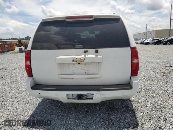 2008 Chevrolet Suburban LTZ with VIN 1GNFC16J18R119052, listed as a Copart auction lot 58657595 with 380,363 mi miles and Clean title. Bid and sale history available at DreamBid. Image 6.