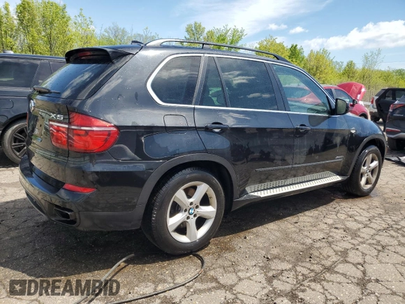 2013 BMW X5 xDrive50i with VIN 5UXZV8C56DL898864, listed as a Copart auction lot 56076705 with 157,805 mi miles and Clean title. Bid and sale history available at DreamBid. Image 3.