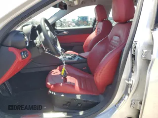 2019 Alfa Romeo Giulia Ti Sport with VIN ZARFAMBN5K7605302, listed as a Copart auction lot 57984495 with 31,372 mi miles and Salvage title. Bid and sale history available at DreamBid. Image 7.