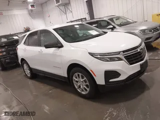 2022 Chevrolet Equinox LS with VIN 2GNAXSEV0N6103263, listed as a IAAI auction lot 41368406 with 24,603 mi miles. Bid and sale history available at carsss.com. Image 1.