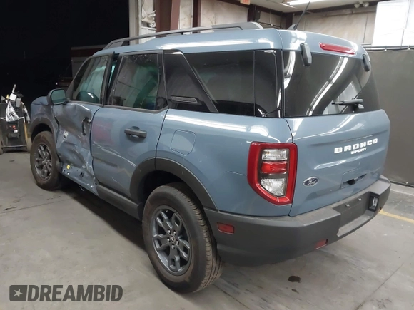 2024 Ford Bronco Sport Big Bend z VIN 3FMCR9B63RRF67708, wystawiony jako IAAI lot #42181623 z przebiegiem 4 773 mil mil oraz . Historia ofert i sprzedaży dostępna na DreamBid. Obrazek 3.