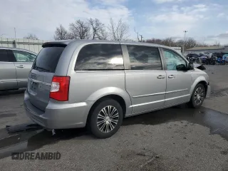2014 Chrysler Town & Country S with VIN 2C4RC1HG9ER176127, listed as a Copart auction lot 47743945 with 130,189 mi miles and Salvage Title. Bid and sale history available at carsss.com. Image 3.