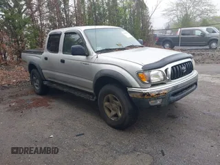 2001 Toyota Tacoma with VIN 5TEHN72N81Z840101, listed as a IAAI auction lot 42201024 with 133,958 mi miles and . Bid and sale history available at carsss.com. Image 1.