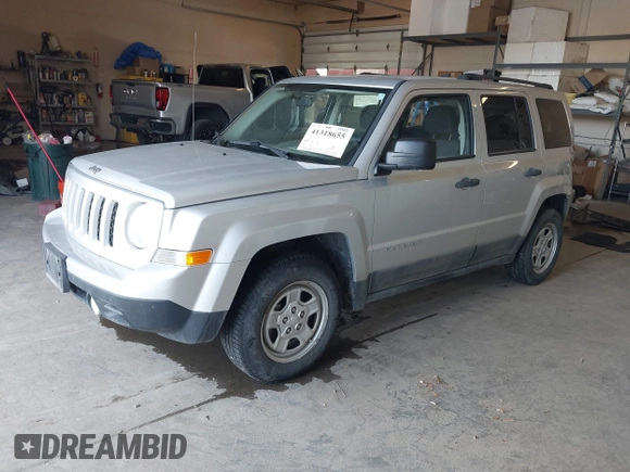 2011 Jeep Patriot Sport with VIN 1J4NT1GA1BD216236, listed as a IAAI auction lot 41318655 with 34,263 mi miles and . Bid and sale history available at carsss.com. Image 17.