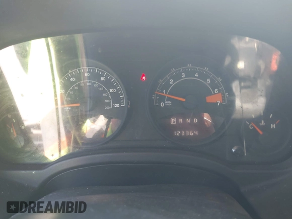 2016 Jeep Patriot Latitude with VIN 1C4NJPFA1GD526944, listed as a IAAI auction lot 42045701 with 123,364 mi miles and . Bid and sale history available at DreamBid. Image 7.