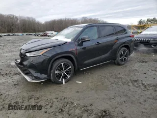 2021 Toyota Highlander XSE with VIN 5TDLZRBHXMS153157, listed as a Copart auction lot 42163985 with 57,631 mi miles and Salvage title. Bid and sale history available at DreamBid. Image 1.