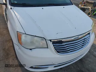 2013 Chrysler Town & Country Touring with VIN 2C4RC1BG6DR540964, listed as a IAAI auction lot 42215779 with 218,141 mi miles and . Bid and sale history available at DreamBid. Image 12.