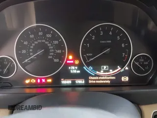 2014 BMW 3 Series 328i xDrive с VIN WBA3B5G53ENS09259, выставлен на аукционе IAAI как лот 42358472 с пробегом 152 425 миль миль и . История ставок и продаж доступна на DreamBid. Изображение 7.