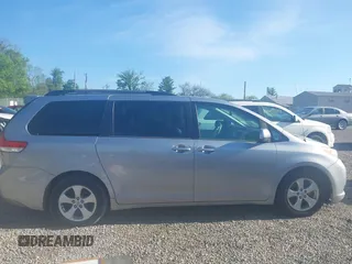 2013 Toyota Sienna LE AAS with VIN 5TDKK3DCXDS369976, listed as a IAAI auction lot 42161009 with 183,408 mi miles. Bid and sale history available at carsss.com. Image 13.