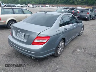 2008 Mercedes-Benz C 300 Sport с VIN WDDGF54X88F082138, выставлен на аукционе IAAI как лот 42446366 с пробегом 176 731 миль миль и . История ставок и продаж доступна на DreamBid. Изображение 4.