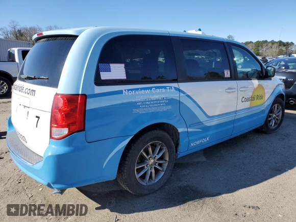 2017 Dodge Grand Caravan SE z VIN 2C4RDGBG5HR646618, wystawiony jako Copart lot #48858365 z przebiegiem 176 304 mil mil oraz Tytuł czysty. Historia ofert i sprzedaży dostępna na DreamBid. Obrazek 3.