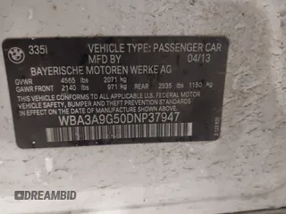 2013 BMW 3 Series 335i с VIN WBA3A9G50DNP37947, выставлен на аукционе IAAI как лот 41568877 с пробегом 82 467 миль миль и . История ставок и продаж доступна на DreamBid. Изображение 9.