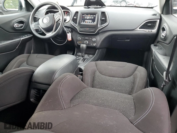 2019 Jeep Cherokee Latitude with VIN 1C4PJMCB2KD472342, listed as a Copart auction lot 60884805 with 33,017 mi miles and Salvage title. Bid and sale history available at DreamBid. Image 8.