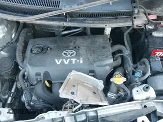 2009 Toyota Yaris z VIN JTDJT903495243871, wystawiony jako IAAI lot #41753770 z przebiegiem 189 944 mil mil oraz . Historia ofert i sprzedaży dostępna na DreamBid. Obrazek 19.